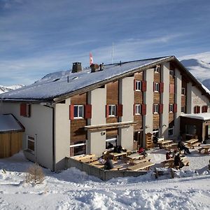 Heuberge Hotel Fideris Dorf Exterior photo