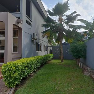 Serenity Plus Lejlighed Accra Exterior photo