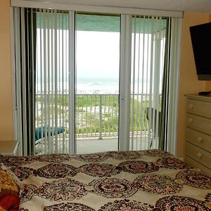 Ocean Beach Villas Unit 203- Direct Oceanfront Condo! Cocoa Beach Exterior photo