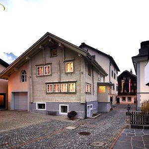 Charming Swiss Chalet Andermatt Lejlighed Exterior photo