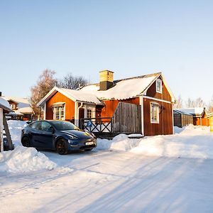 Luleå Village Cabin Exterior photo