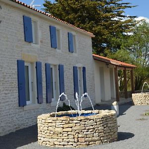 Gites Les 2 Fontaines Marans  Exterior photo