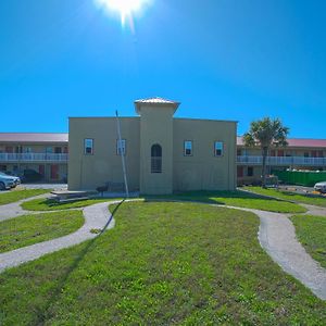 Days Inn By Wyndham Aransas Pass Exterior photo