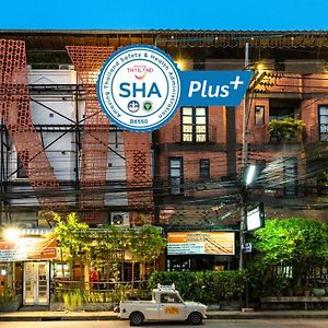 The 8 Factory Hotel Phitsanulok Exterior photo