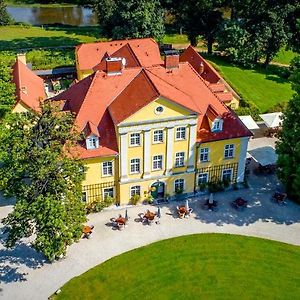 Palac Lomnica - Karkonosze / Riesengebirge Jelenia Góra Exterior photo