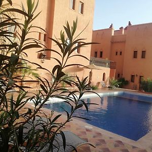 Riad Ouinz Hotel Ait-Ben-Haddou Exterior photo