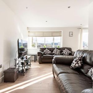 Stunning Flat By Quayside With Balcony!! Lejlighed Newcastle upon Tyne Exterior photo