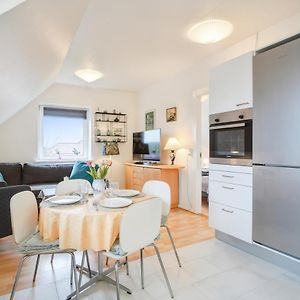 Lovely Top Floor Apart Copenhagen Near Airport, Metro And The Beach Lejlighed Exterior photo