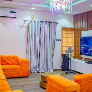 Superb 2-Bedroom Duplex Fast Wifi+24Hrs Power Lagos Exterior photo
