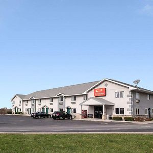 Econo Lodge Inn & Suites Canandaigua Exterior photo