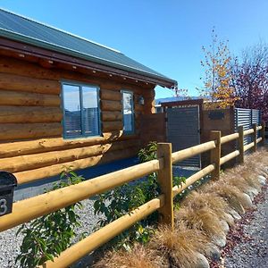 The Cabin Hotel Twizel Exterior photo