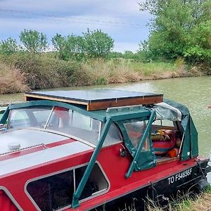 Sejour Sur Un Bateau Sur Le Canal Du Midi Lejlighed Agde Exterior photo