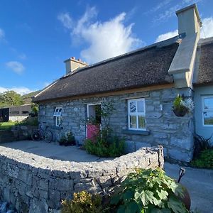 Oranuisce Thatch Cottage Ballyvaughan Exterior photo