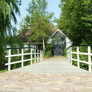 Apartment In Sint Maartensbrug With Garden Exterior photo