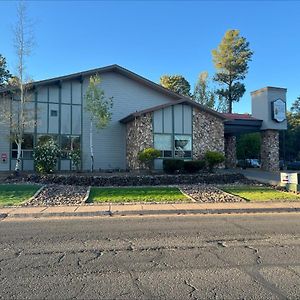 Pinetop Studio Suites Exterior photo