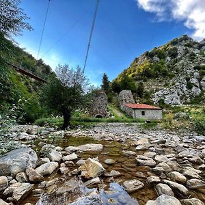 La Casa Dei Panorami Bed and Breakfast Castelsaraceno Exterior photo