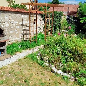 La Maison De La Serenite Villa Martizay Exterior photo