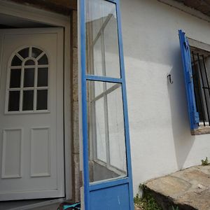 Les Volets Bleus Villa Prémian Exterior photo