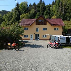 Cabana La Cucu Hotel Vadu Motilor Exterior photo