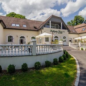 Batthyany Kuria Hotel Zalacsány Exterior photo