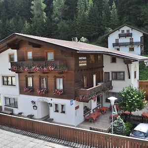 Gasthof Perfler Hotel Außervillgraten Exterior photo