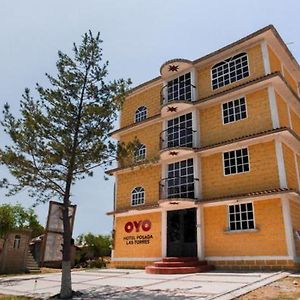 Oyo Hotel Posada Las Torres, Villa Del Carbon Mexico By Exterior photo
