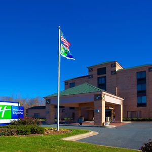 Holiday Inn Express Easton, An Ihg Hotel Exterior photo