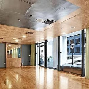 Beautiful 2Bd Near Times Square With Doorman And Gym Lejlighed New York Exterior photo