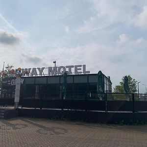 Hiway Motel Siebengewald Exterior photo