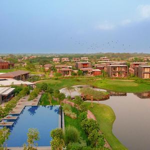 Mysa Zinc Journey By The Fern, Nani Devati Hotel Sānand Exterior photo