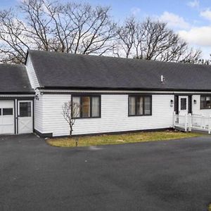 Cayuga Bungalow On Lake—Sleeps 13—Outdoor Firepit Lansing Exterior photo