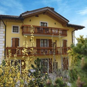 Rainbow Lejlighedshotel Rovereto  Exterior photo