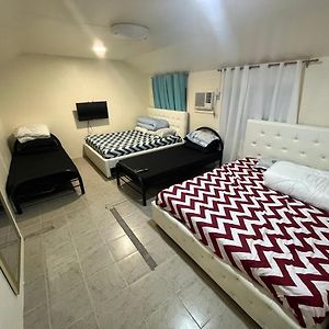 House 12 Person Capacity 2 Queen Size Bed And 5 Single Bed Davao City Exterior photo