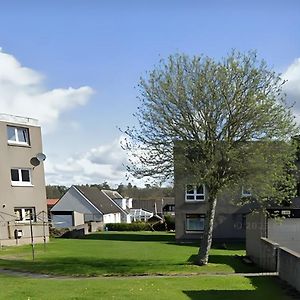 Serviced Apartment - Aberdeen Dyce Exterior photo