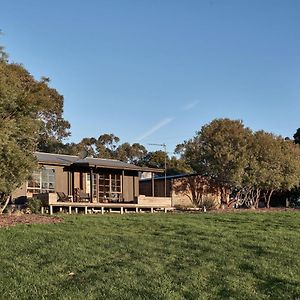 Ross Farm - Cabin Villa Meeniyan Exterior photo