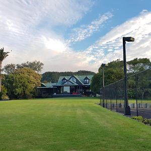 Forest Waters Bed and Breakfast Haruru Exterior photo