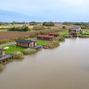 Lakeside Fishing Cabins Boston Exterior photo