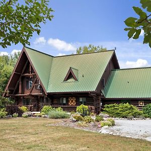 The Lodge At Lakeshore Belle River Exterior photo