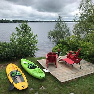 Le Gite Du Lac A La Tortue Bed and Breakfast Herouxville Exterior photo