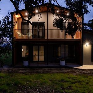 44Onroaring - In The Huon Valley Villa Surveyors Bay Exterior photo