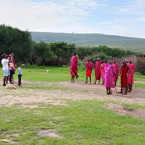 Orkaria Safari Mara Camp Lejlighed Sekenani Exterior photo