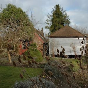 The Granary At Palm Tree House In S.E. Kent Lejlighed Lyminge Exterior photo