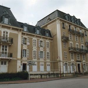 Studio Le Central Lejlighed Vittel Exterior photo