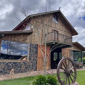 Quinta Do Monge Fazenda De Hospedagem Villa Correia Pinto Exterior photo