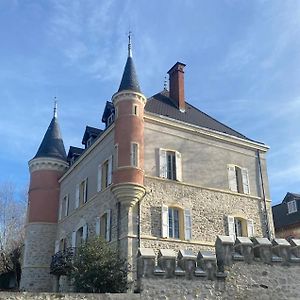 Chateau De Saint-Genix Hotel Exterior photo