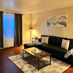 Quiet Cozy 2Br Apt Black Out Curtains Lejlighed Peoria Exterior photo