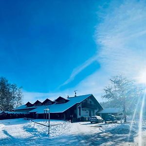 Hvezdonice Hostinec U Kuzelku Hotel Exterior photo