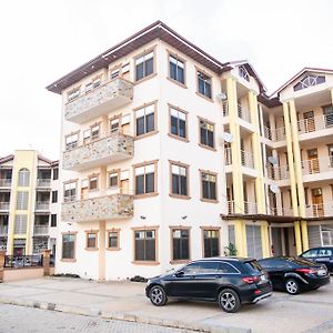 Flat In Kumasi Lejlighed Exterior photo