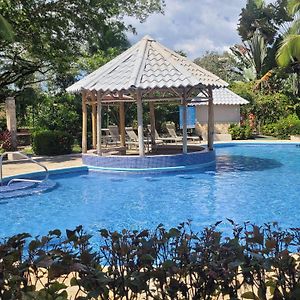 Tropical Bliss Pool Wi-Fi Bbq Near Quepos Manuel Antonio Lejlighed Exterior photo