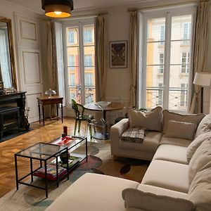 Appartement Idealement Place Confortable Et Cosy A 800 M Du Chateau Versailles Exterior photo